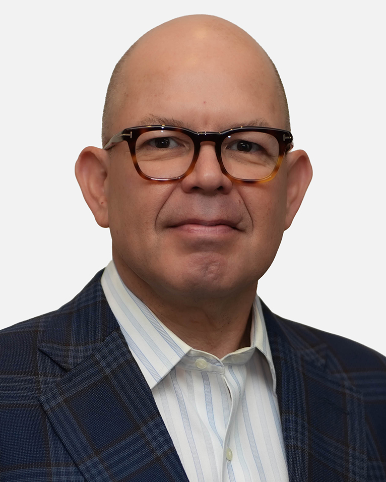 Photo, Alfonso Cortez-Fernández