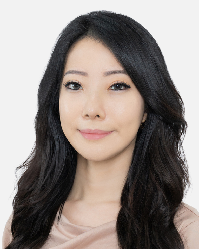 Photo, Jiwon Suh